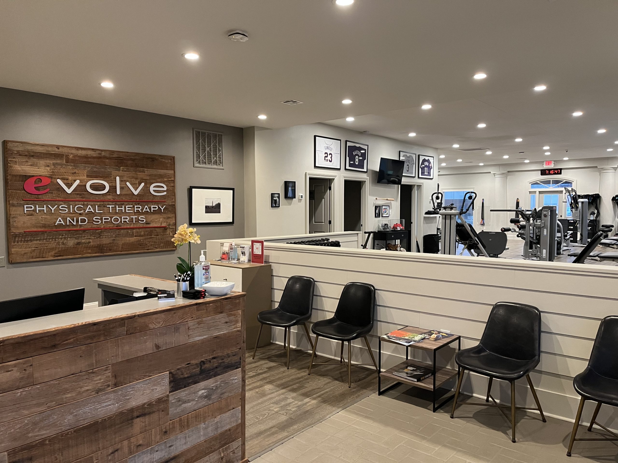 Evolve Physical Therapy Lobby